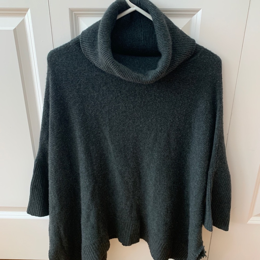 360Cashmere women’s wool sweater turtleneck M
